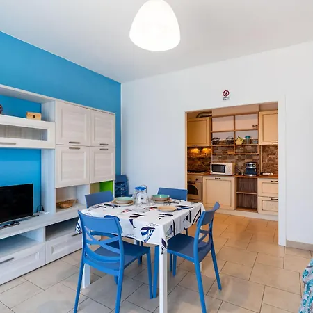 Maura By Interhome Apartmán