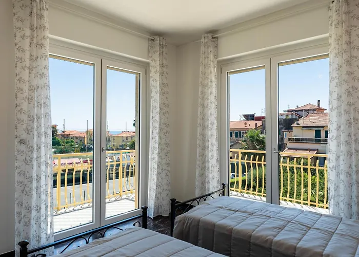 Maura By Interhome Apartament Riva Ligure